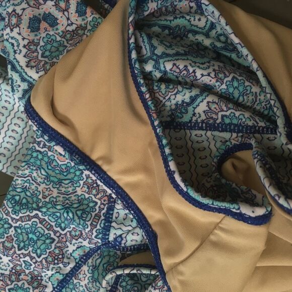 Cabana Life Bali Seas Unisuit UPF50 Size XS - Picture 6 of 8